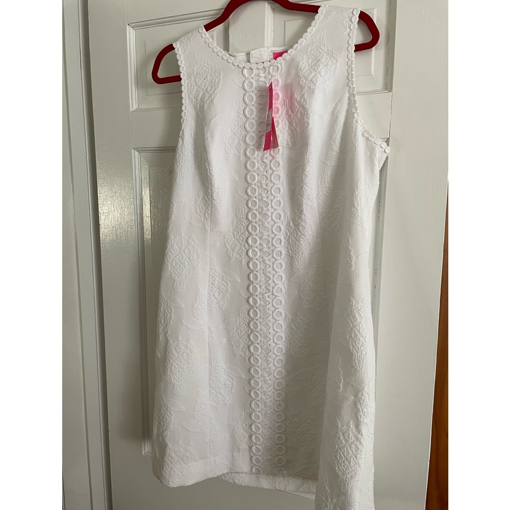 Gorgeous Lilly Pulitzer white lined dress never worn